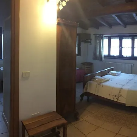 Ca Dell'aglio Farm stay Momperone