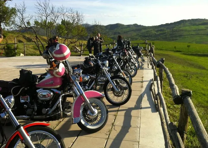 Ca Dell'aglio 팜스테이 *